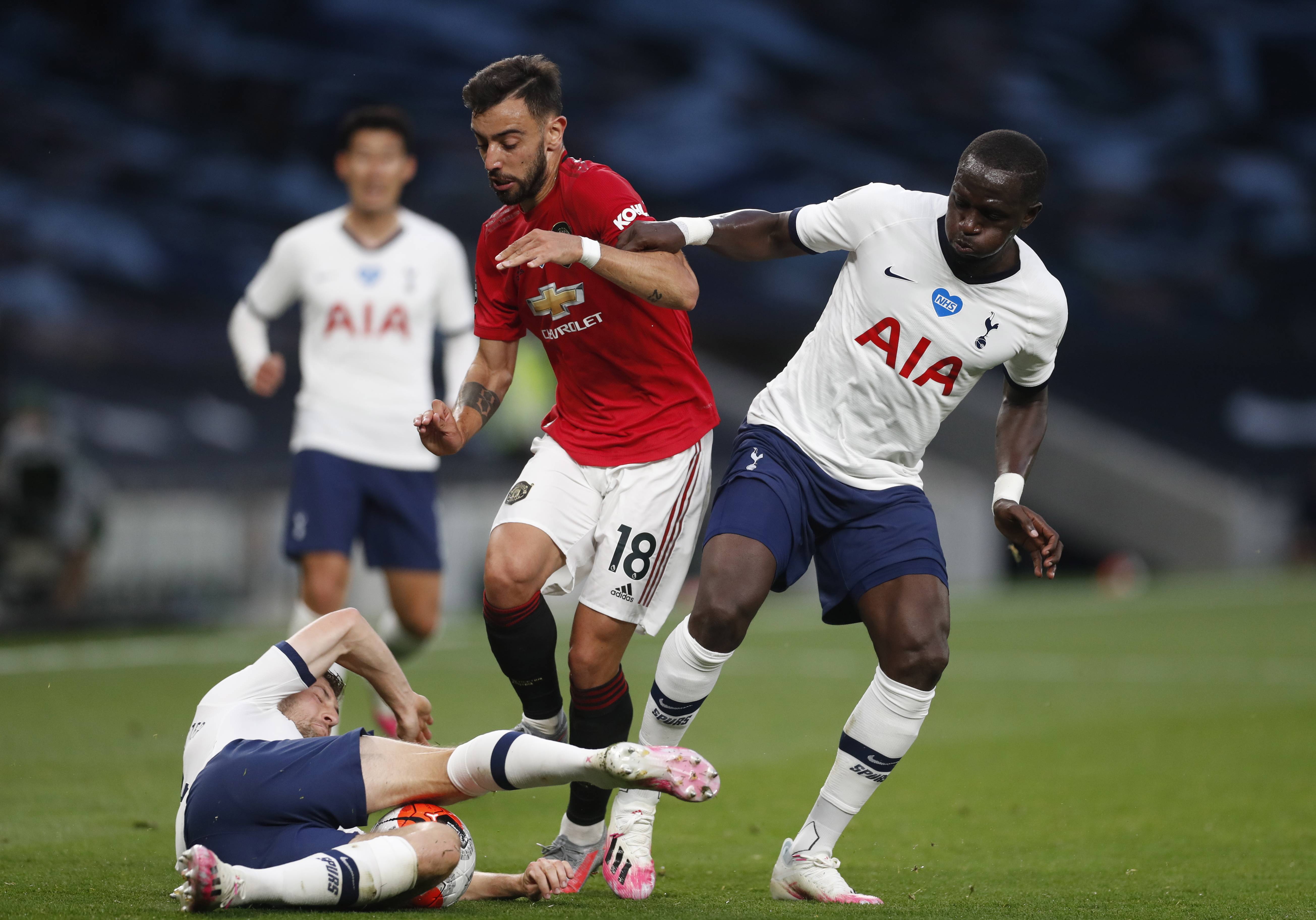 赛中的更多 赛中的更多